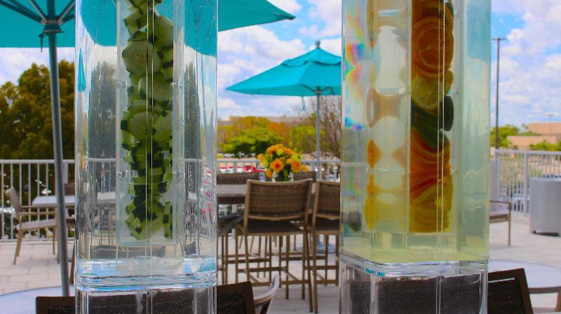 Doubletree By Hilton Miami Doral Hotell Sweetwater Eksteriør bilde